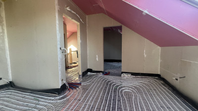 Dom prefabrykowany w Skarżysku-Kamiennej – kompleksowa realizacja dużego, nowoczesnego domu z garażem