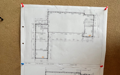 Realizacja we Francji pod Lyonem – prefabrykowany dom w kształcie litery L