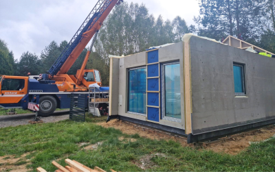 Kompaktowy dom KOS parter w Skarżysku-Kamiennej – realizacja projektu autorskiego