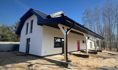 Dom prefabrykowany w Skarżysku-Kamiennej – kompleksowa realizacja dużego, nowoczesnego domu z garażem