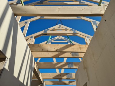 WIĄZARY DACHOWE - LESZNO