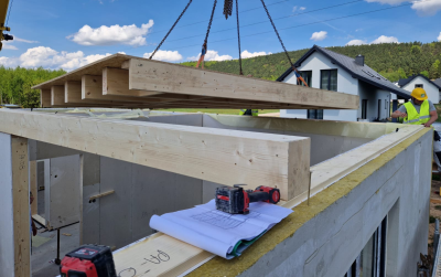 Dom prefabrykowany w Tumlinie – indywidualny projekt z poddaszem użytkowym