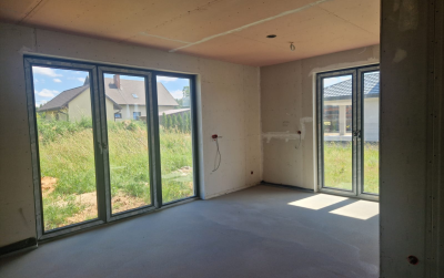 Dom prefabrykowany w Tumlinie – indywidualny projekt z poddaszem użytkowym