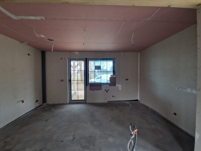 Dom prefabrykowany w Skarżysku-Kamiennej – kompleksowa realizacja dużego, nowoczesnego domu z garażem